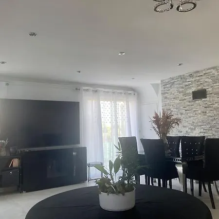 Bella Villa